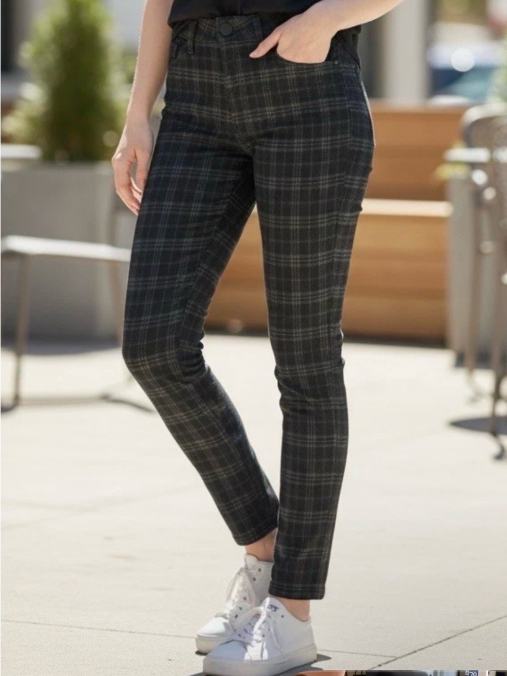 Liverpool Los Angeles Skinny Plaid Trouser Pants – Size 6 / 28